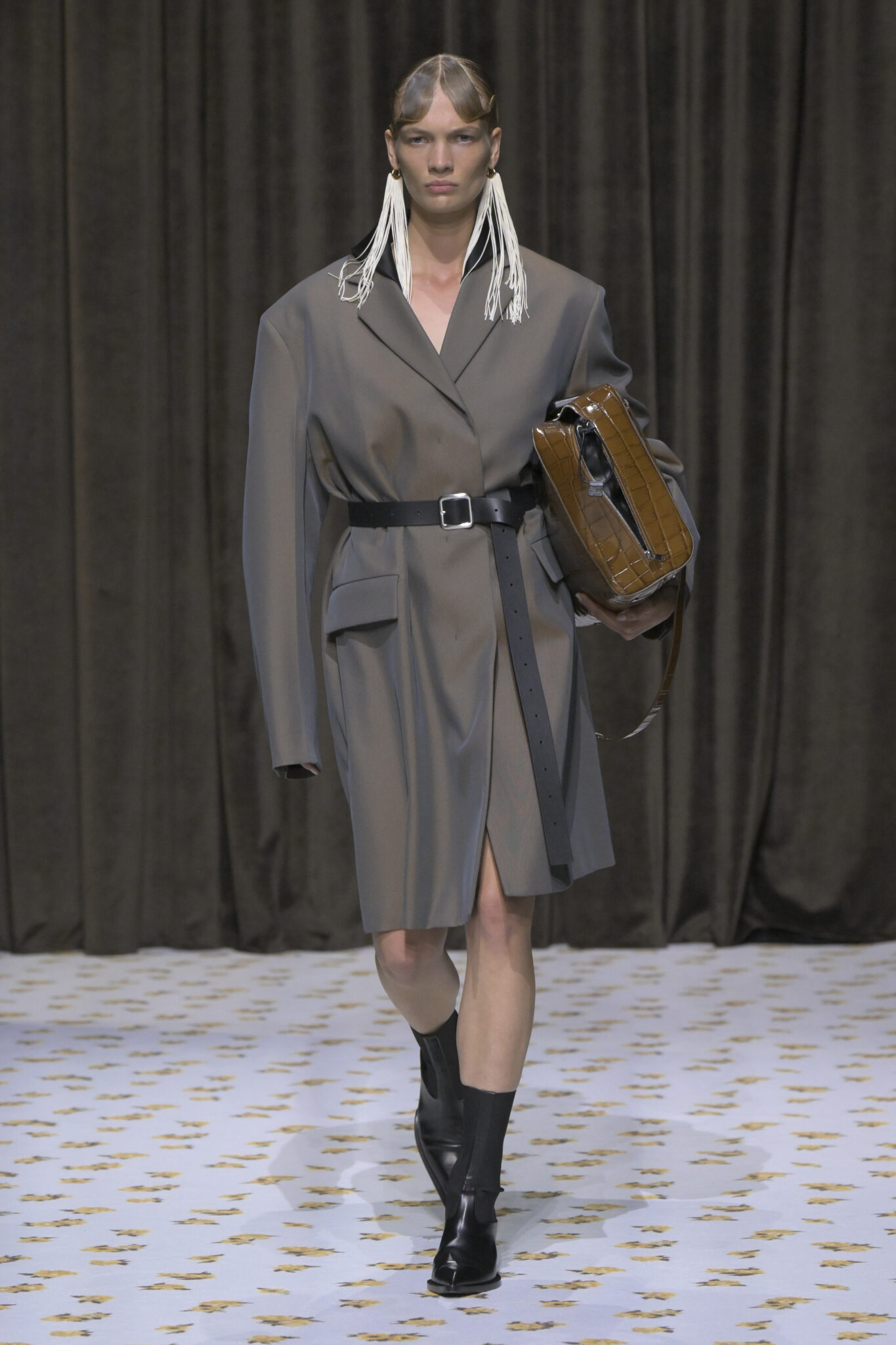 Все о показе Jil Sander, весна-лето 2025 - Новости Viled.kz - фото 3