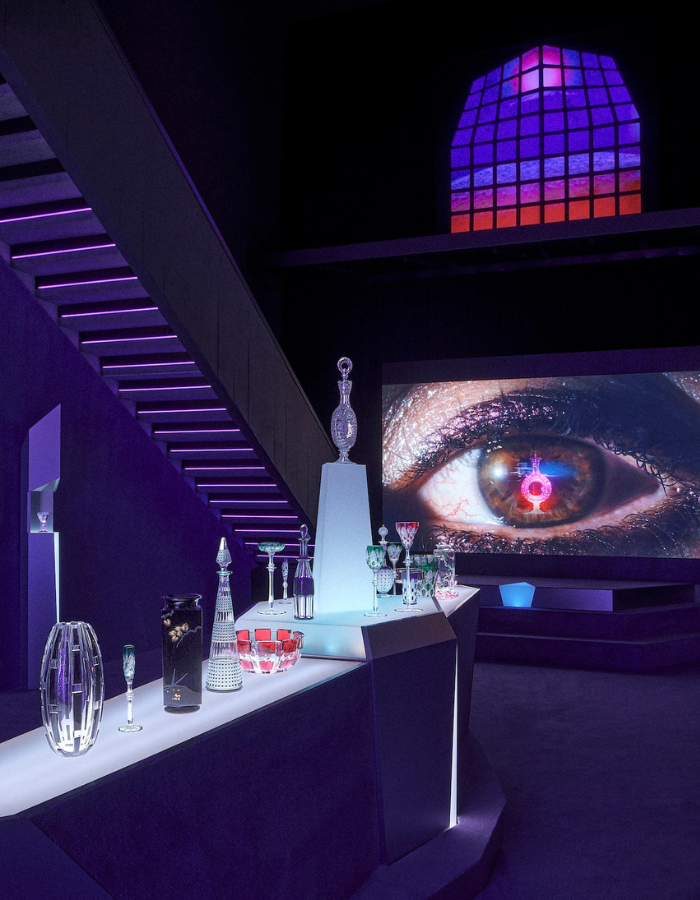 Chandeliers with "eyes" and glasses belonging to Napoleon's wife: exploring the new Baccarat collection - News Viled.kz - image 2