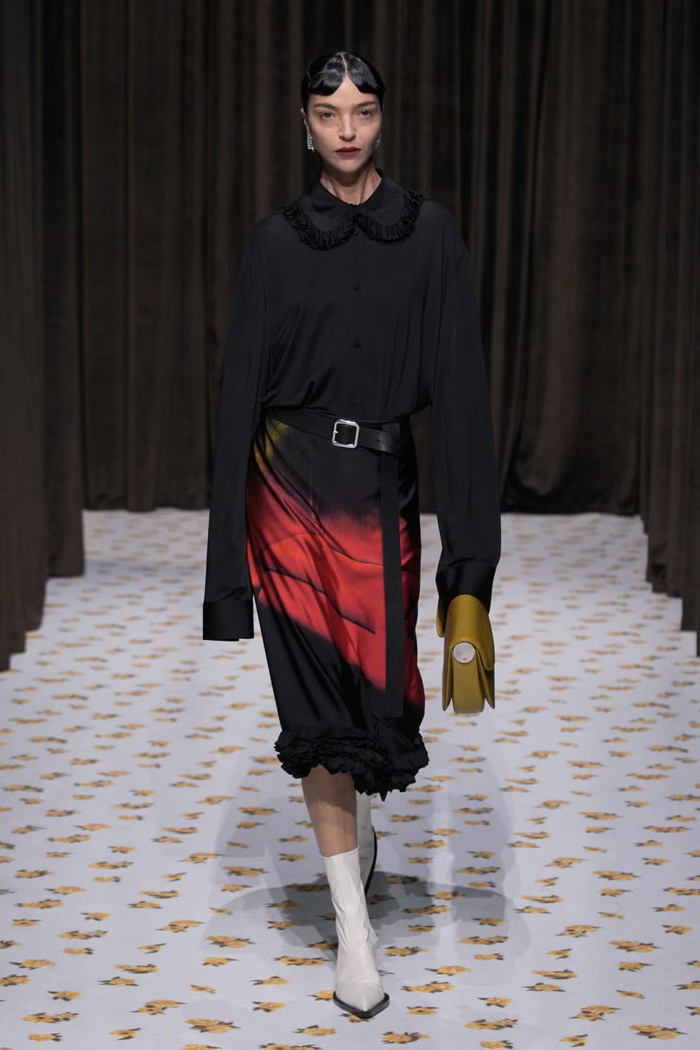Все о показе Jil Sander, весна-лето 2025 - Новости Viled.kz - фото 26