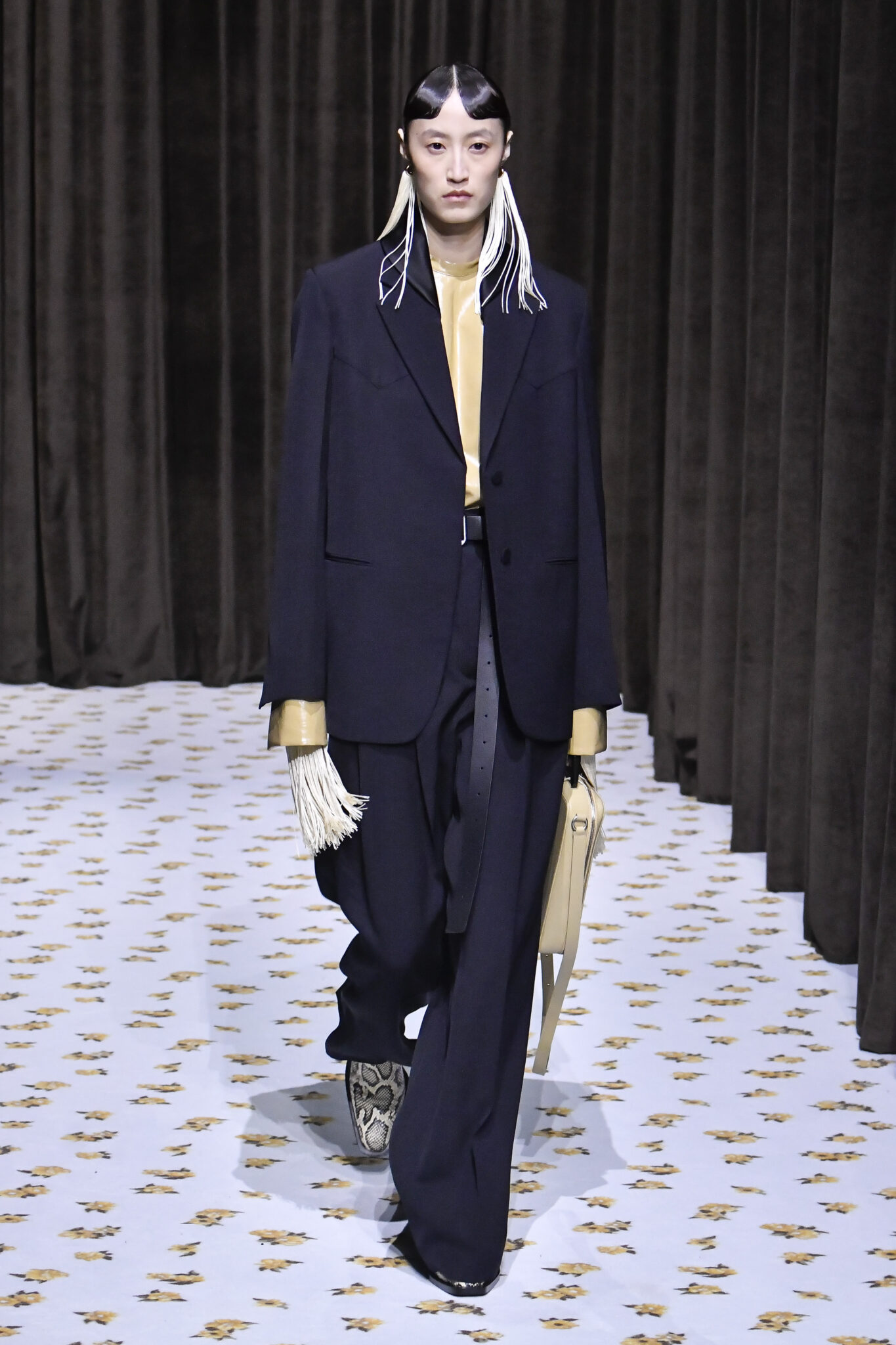 Все о показе Jil Sander, весна-лето 2025 - Новости Viled.kz - фото 5