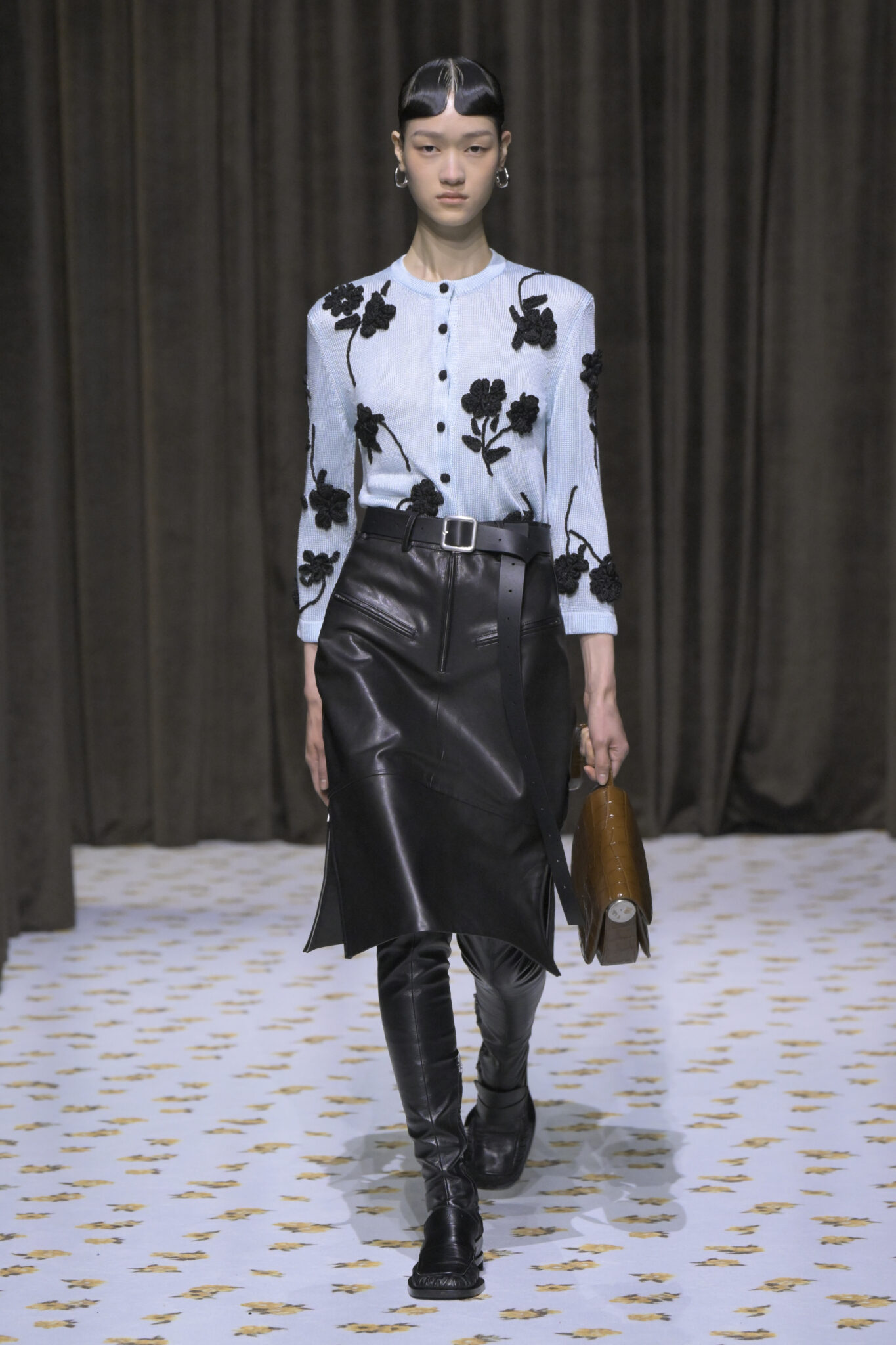 Все о показе Jil Sander, весна-лето 2025 - Новости Viled.kz - фото 6